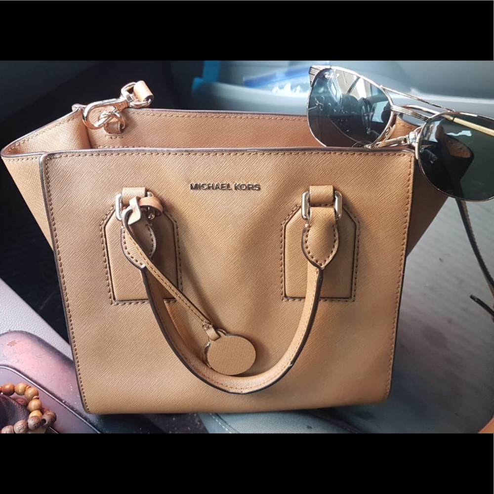 MICHAEL KORS HANDBAG WITH STRAP